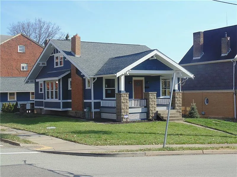 403 Marshall Ave photo 1
