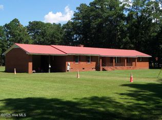 66 Hill Dr, Grantsboro, NC 28529