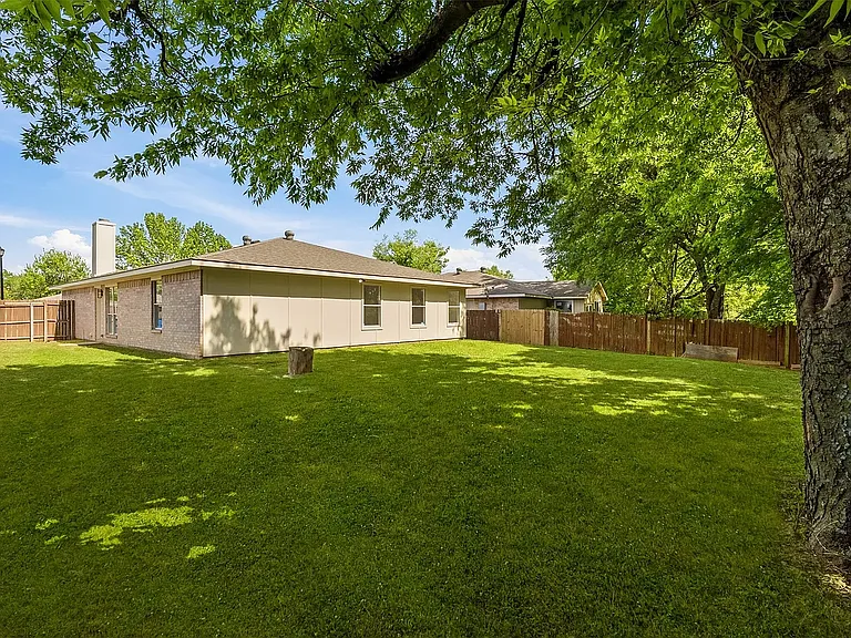 9255 Crimnson Ct — Photo 39