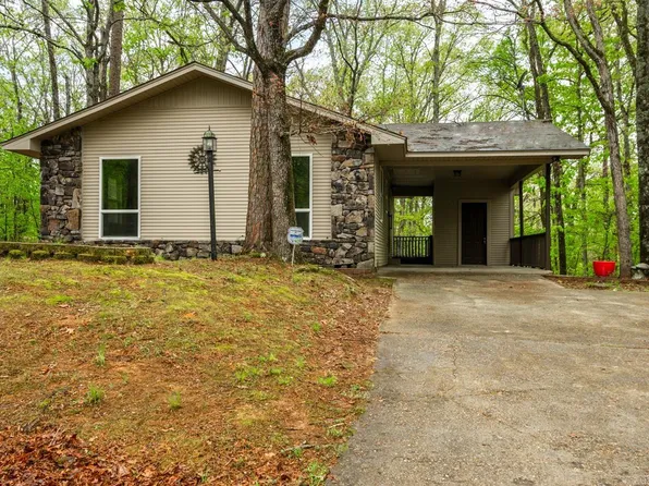 327 Arlington Dr, Hot Springs, AR 71913
