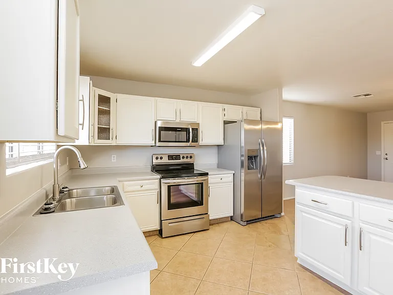 21286 N Duncan Dr — Photo 6