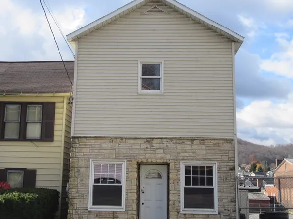 983 2nd St, Nanty Glo, PA 15943