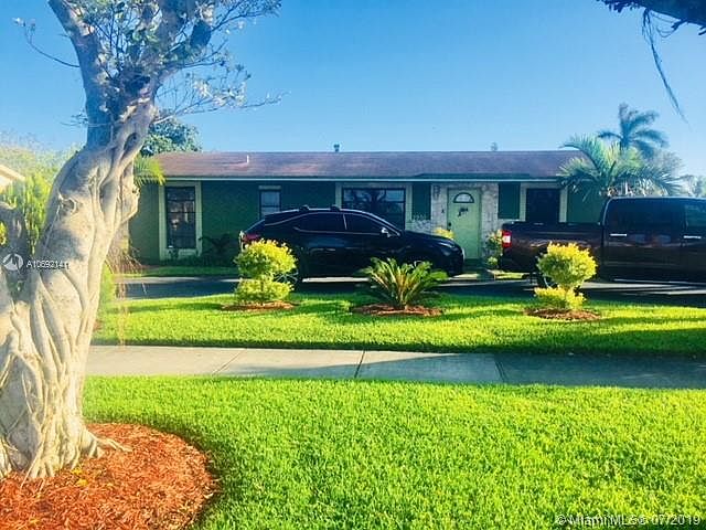 1st image of 2930 NW 191st St