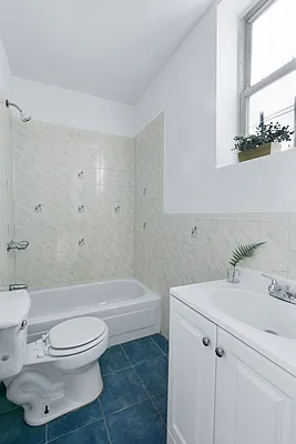 Rented by Compass | media 4