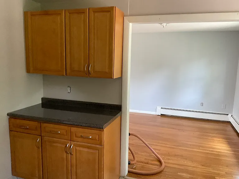 56 Moody St — Photo 7