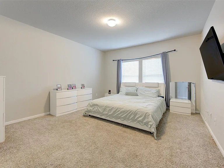 29623 Stanley Canyon Ln — Photo 20