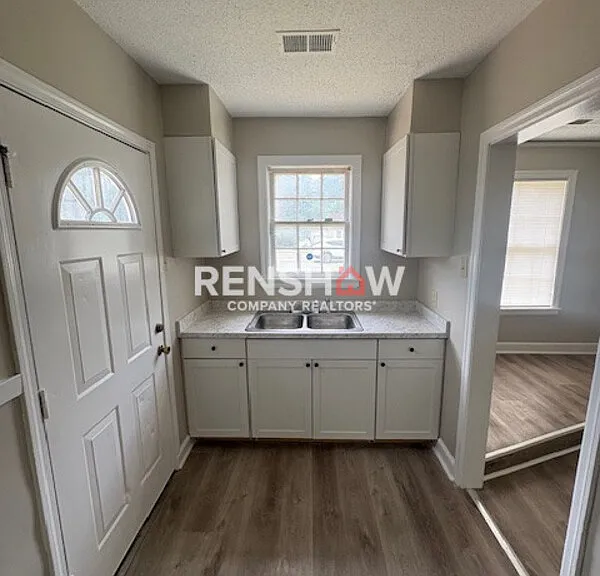 3774 Park Ave — Photo 13