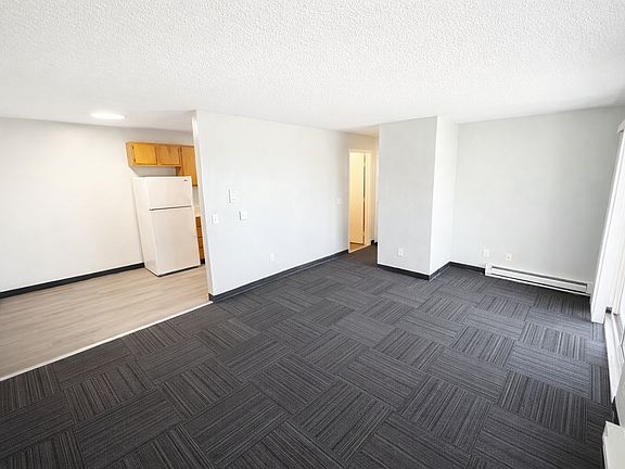 3rd image of 3315 E 15th St #48