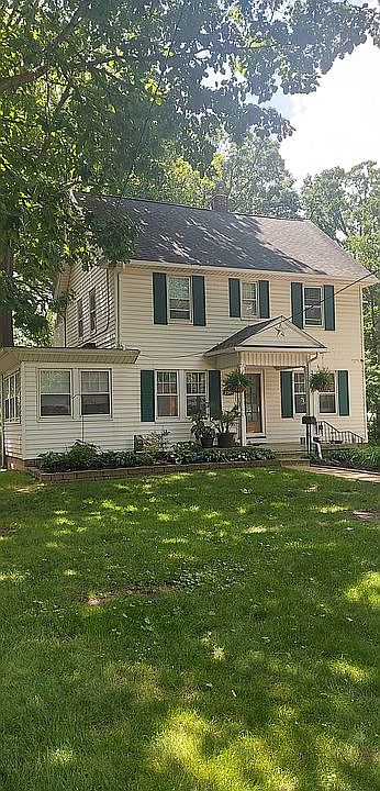 1st image of 2249 Westbrook Dr