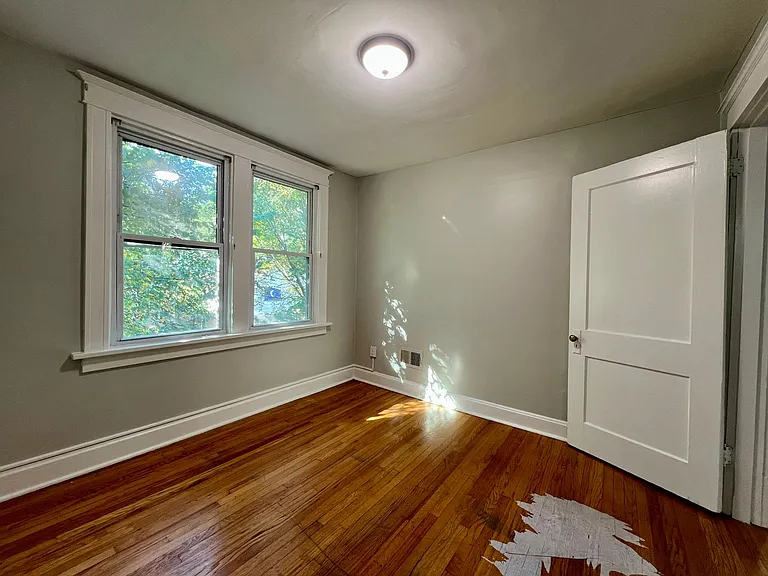 6114 Columbia Ave — Photo 30