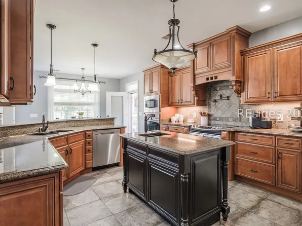 41 Belfield Dr, Ridgeland, SC 29936