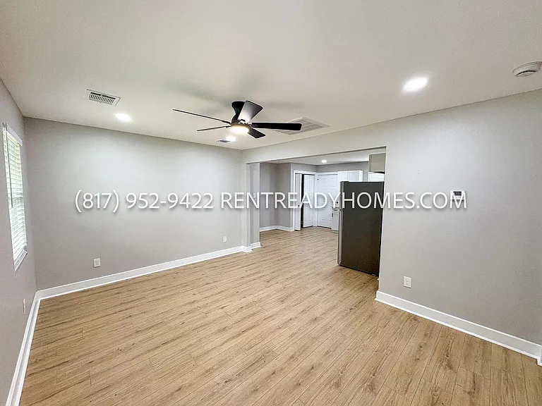 6334 Feldspar St — Photo 5