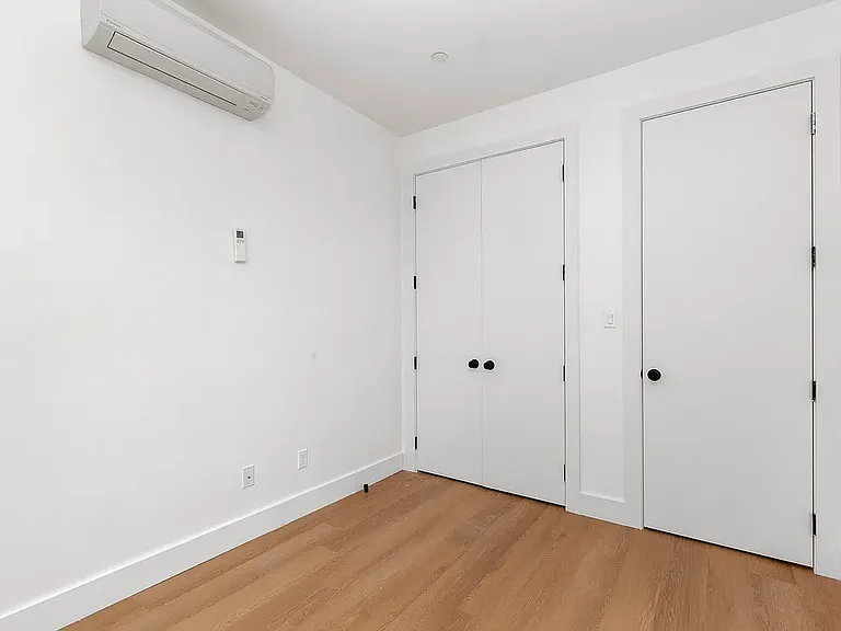 762 Madison St #3B — Photo 11