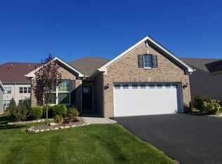 2010 Azure Ln, Algonquin, IL 60102