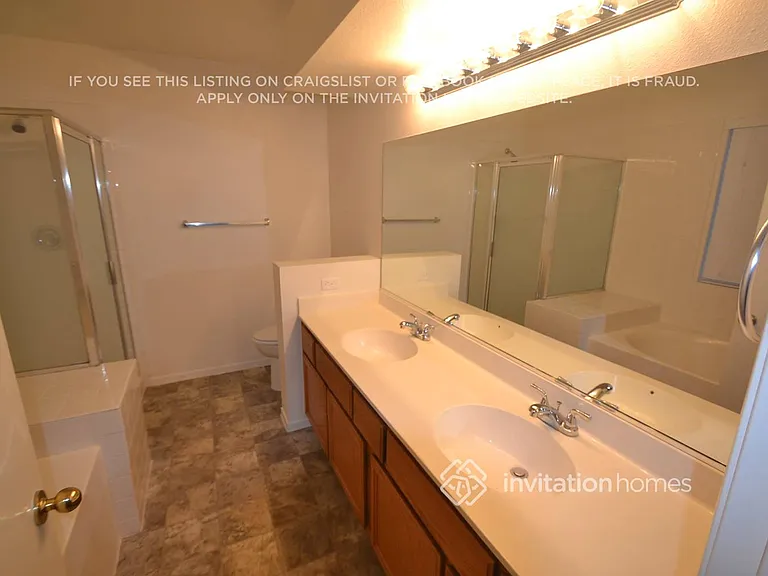 941 Chaps Cir — Photo 10