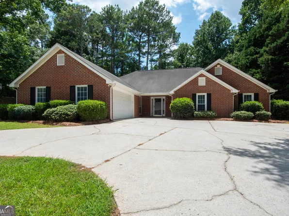 120 Park Place Ct, Fayetteville, GA 30215