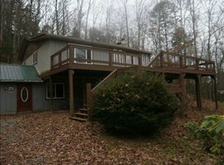 35 Trillium Trl, Franklin, NC 28734