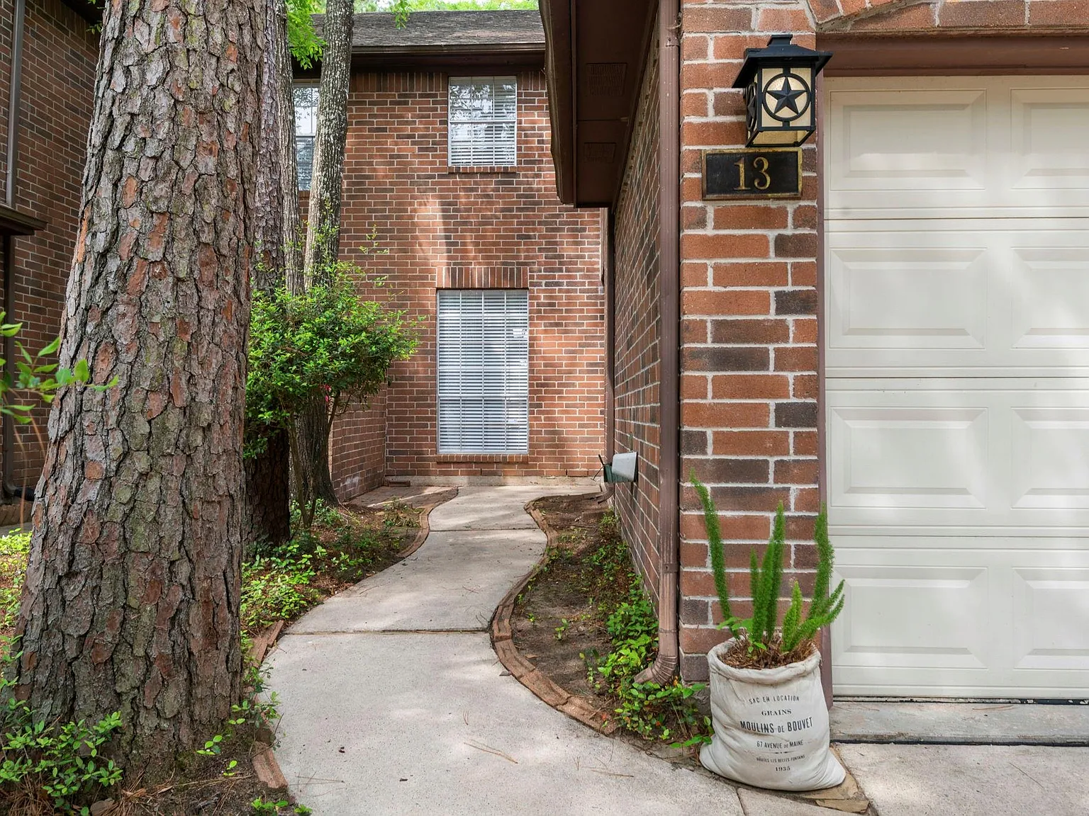 2 bed, 2.5 bath, 1501 sqft, $2,150 — Photo 2
