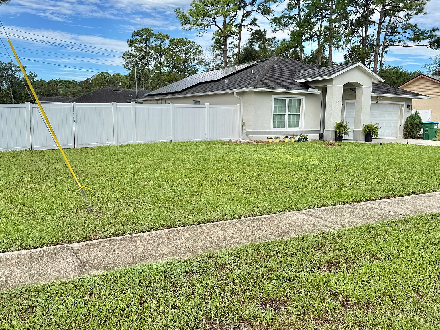 3 bed, 1590 sqft, $2,700 — Photo 2