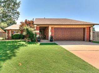 3100 S Juniper Pl, Broken Arrow, OK 74012