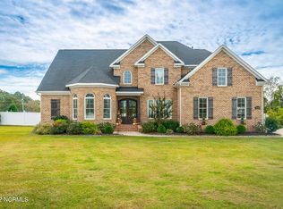 2328 Old Heritage Pl, Greenville, NC 27858