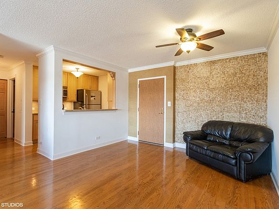 4th image of 75 Kristin Cir APT 614