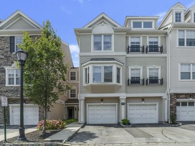 84 George Russell Way, Clifton, NJ, 07013