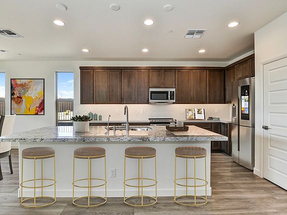 Homesite 1000 Virtually Staged Kitchen