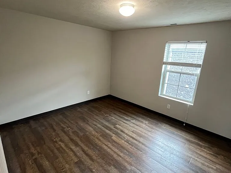 1224 Indianola St — Photo 16