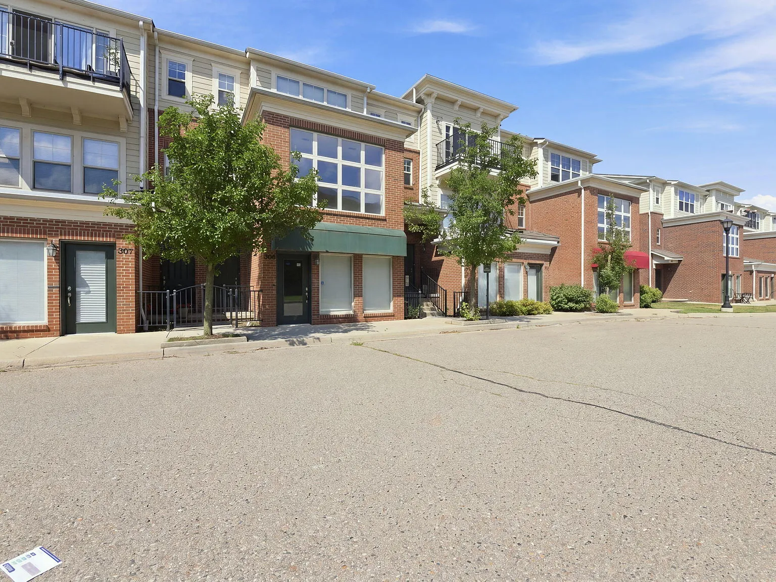 2 bed, 2.0 bath, 1568 sqft, $1,750 — Photo 4