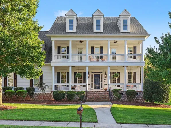 301 Weycroft Grant Dr, Cary, NC 27519