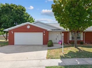 108 Freedom Ln, Jerseyville, IL 62052