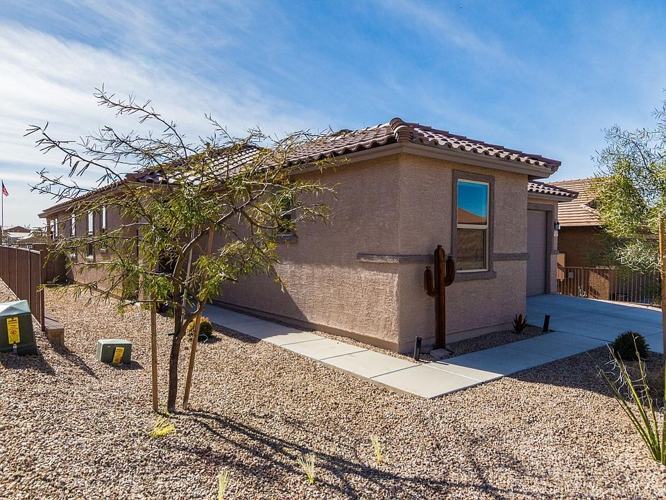 1st image of 17138 S Emerald Vista Dr