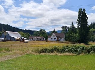 8715 Rowell Creek Rd, Willamina, OR 97396