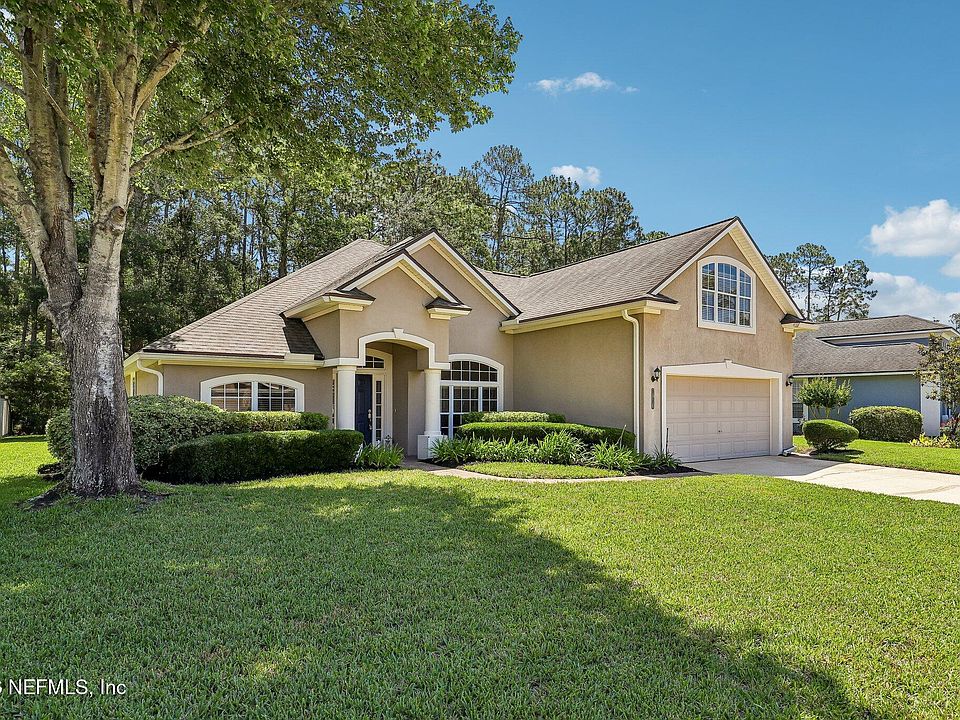 1st image of 1916 VISTA LAKES Drive