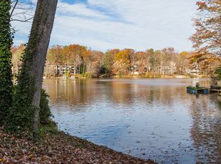 11308 S Shore Rd, Reston, VA 20190