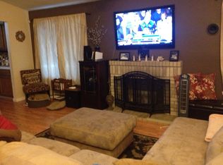 105 Somerset Dr, Lemoore, CA 93245