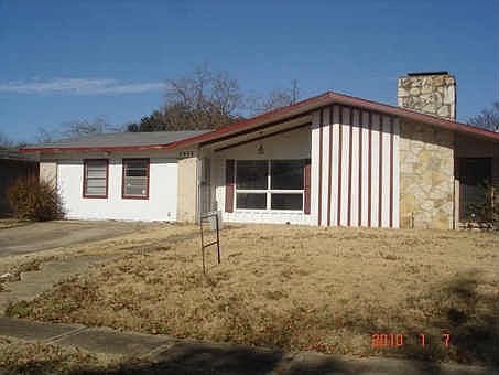 1st image of 2949 Sundial Dr