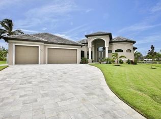 4019 SW 25th Pl, Cape Coral, FL 33914