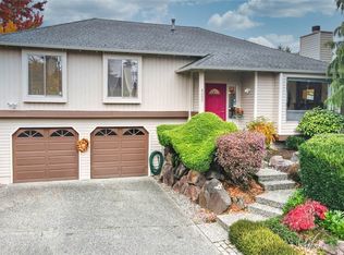 4202 NE 1st Pl, Renton, WA 98059