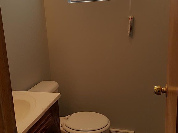 4th image of 9038 Lacrosse Ave #1