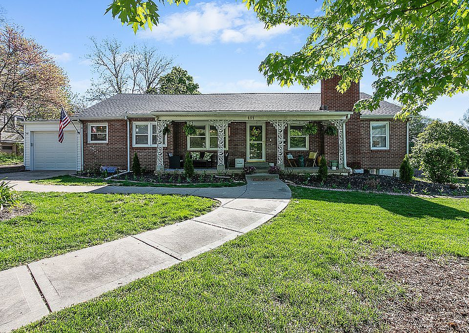 1st image of 111 Moss Ave