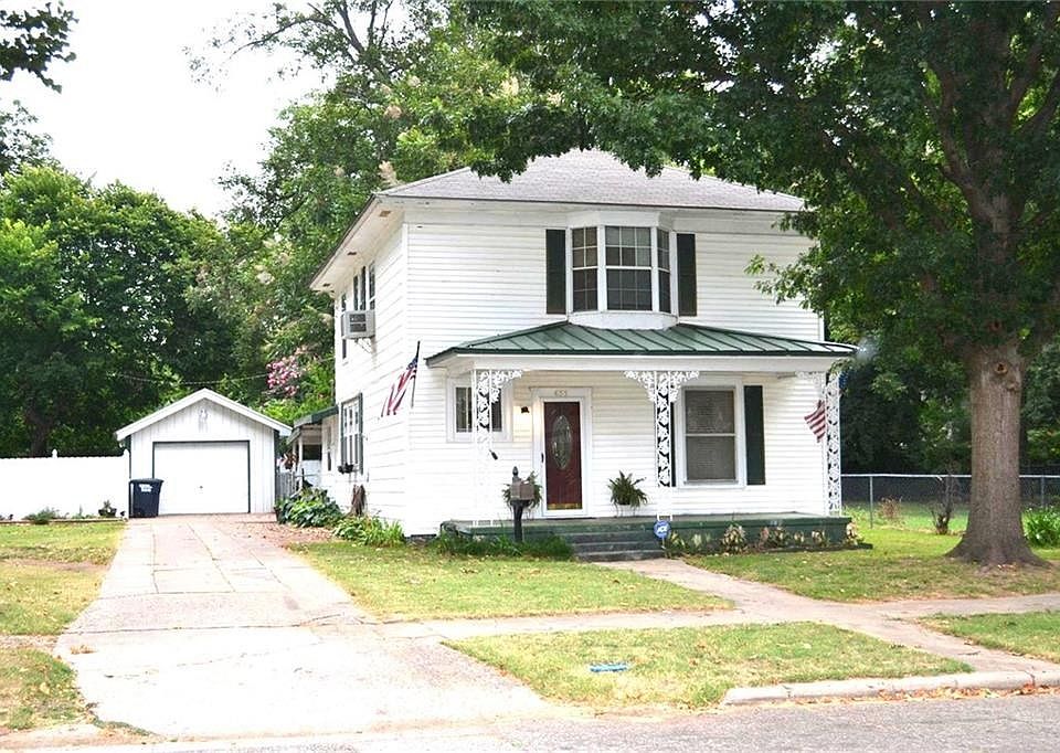 1st image of 633 N Louisa Ave