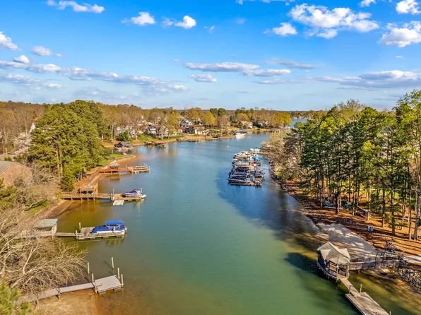 19843 Henderson Rd Unit L, Cornelius, NC 28031