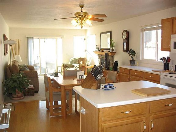 Kitchen / Family Room
