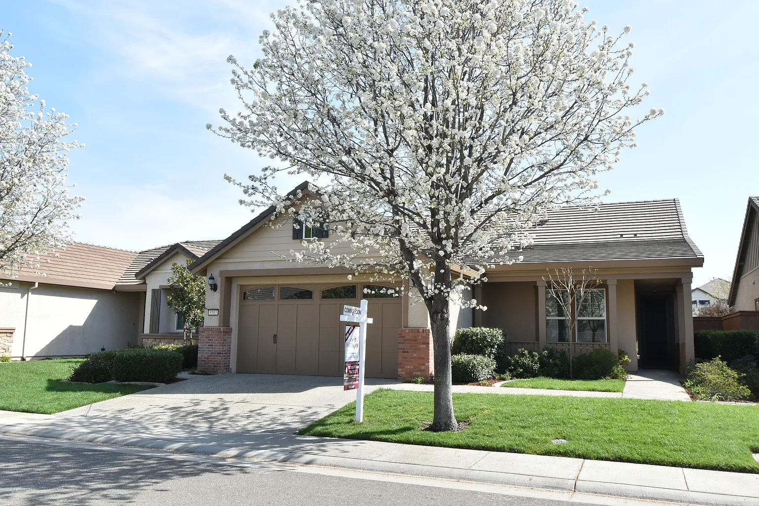 9583 Oakham Way photo 1