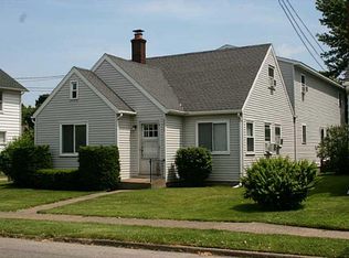 2211 Bird Dr, Erie, PA 16510