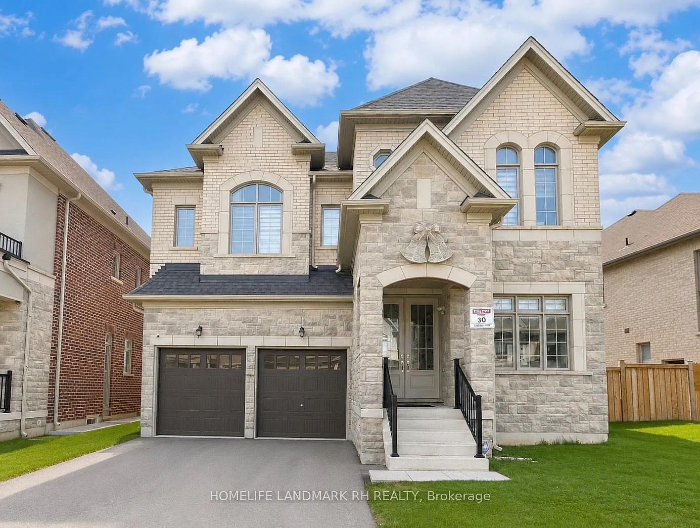 4 bed, $4,300 — Photo 1