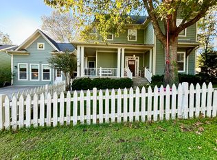 143 40th Ave N, Nashville, TN 37209