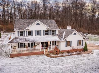 9161 State Route 800 NE, Mineral City, OH 44656